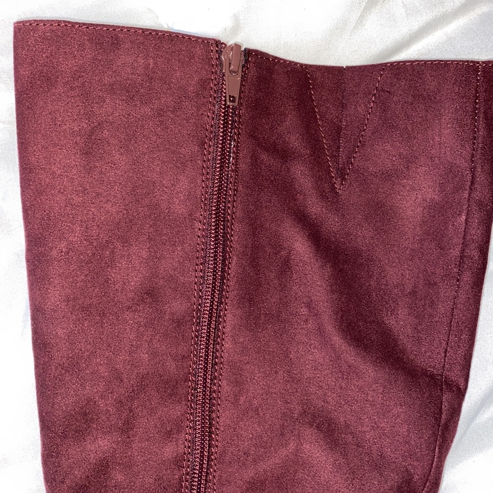 Karen Scott Hanna Wine Purple Suede Heel Dress Boots NEW - Picture 7 of 10